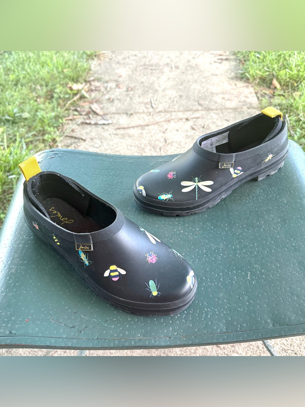 Joules Women's 8 US Pop On Black Bugs Waterproof Rain Garden Moc Clog Shoes